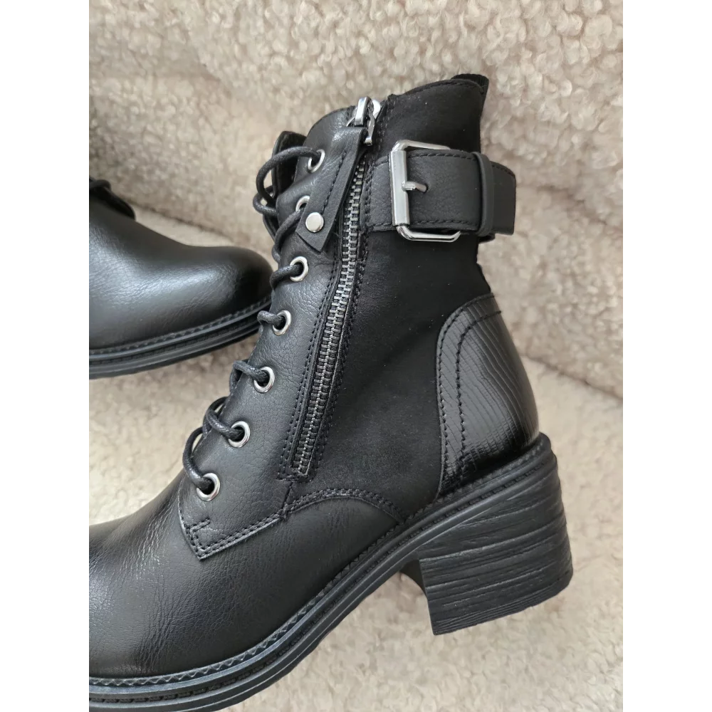 category_name | Elly et Anne