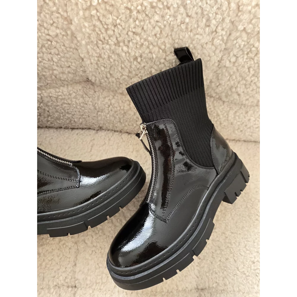 category_name | Elly et Anne