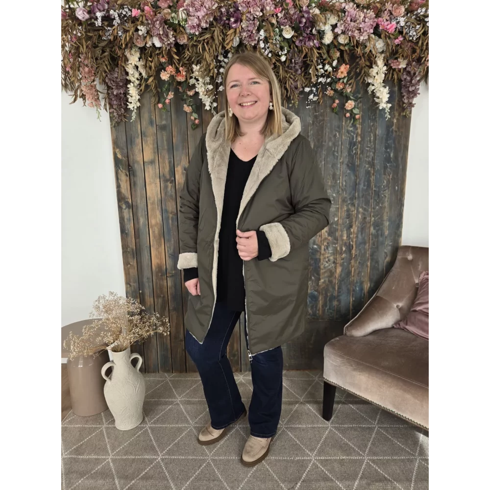 category_name | Elly et Anne