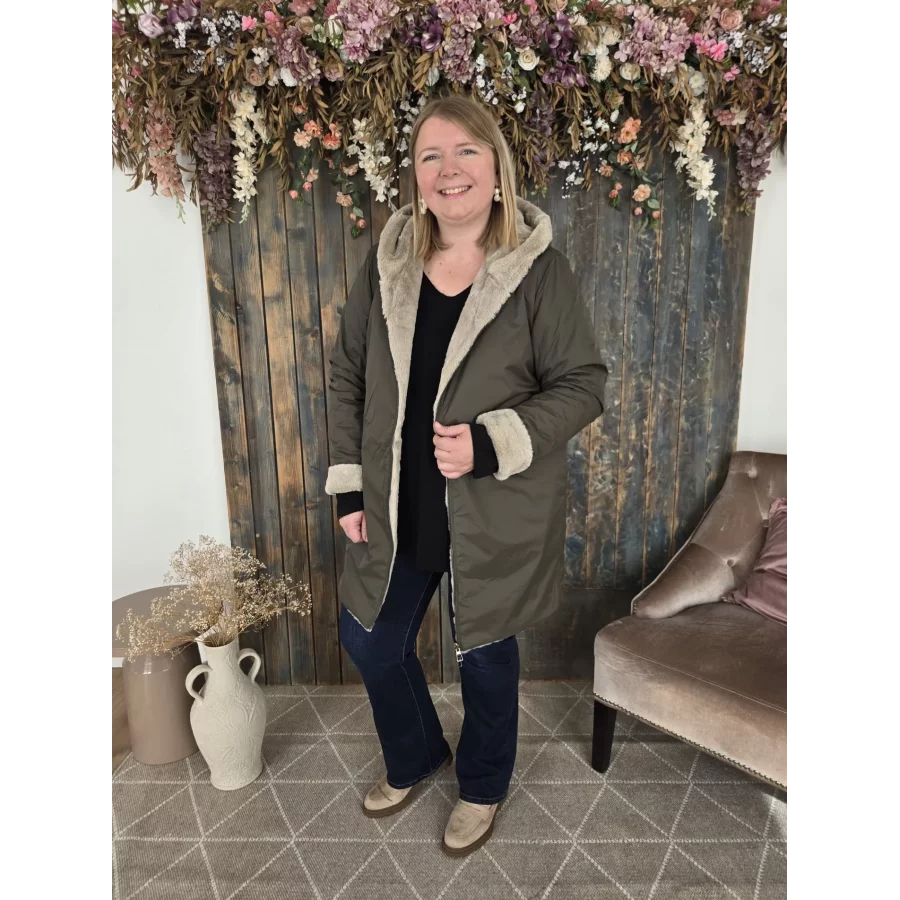 category_name | Elly et Anne