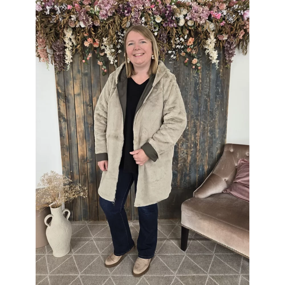 category_name | Elly et Anne