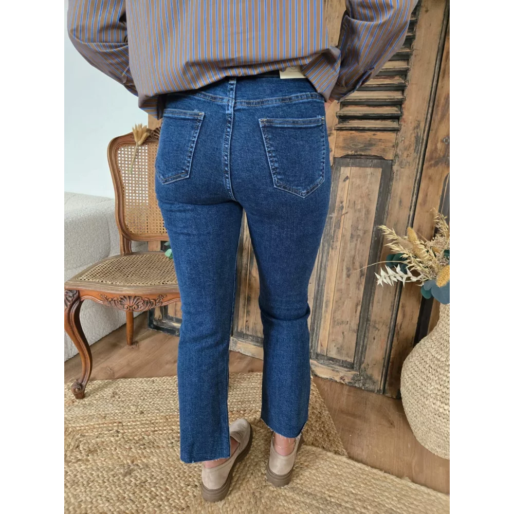 category_name | Elly et Anne