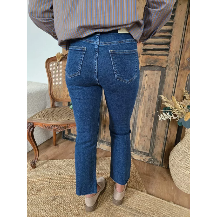 category_name | Elly et Anne