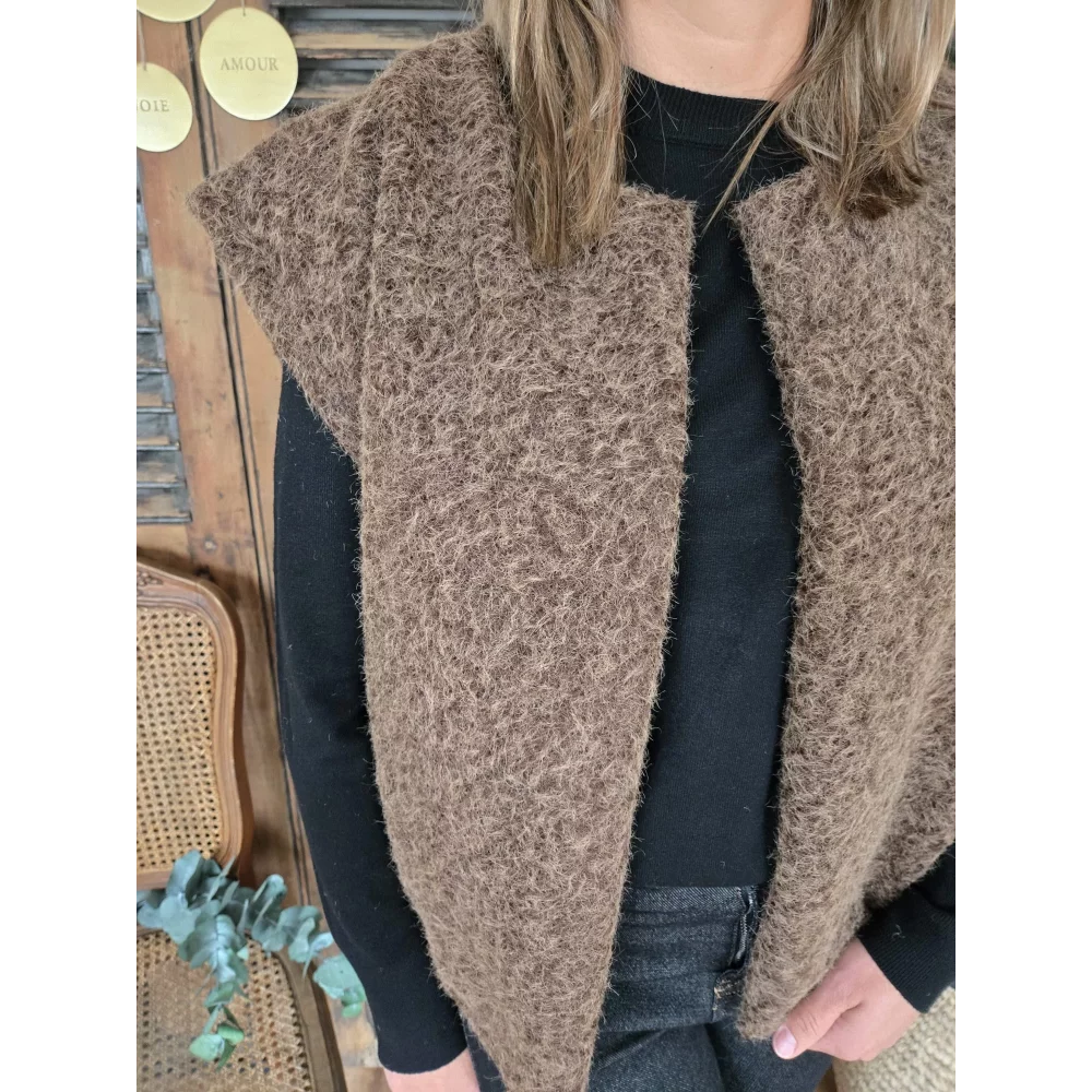 category_name | Elly et Anne