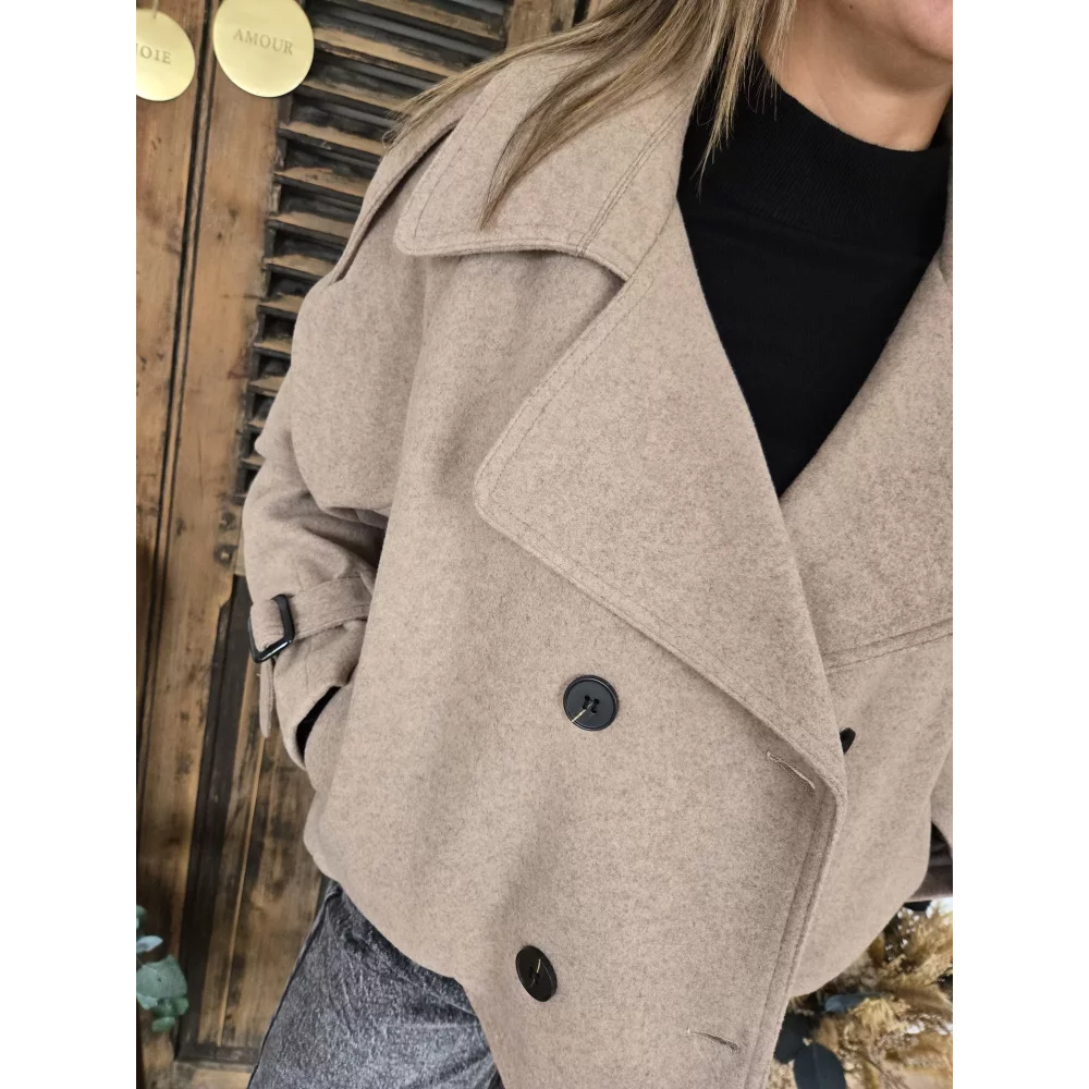 category_name | Elly et Anne