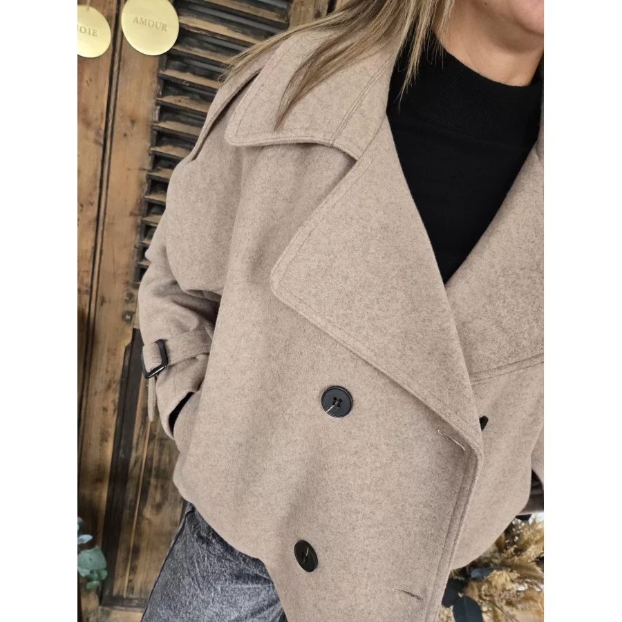 category_name | Elly et Anne