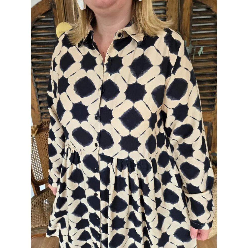 category_name | Elly et Anne