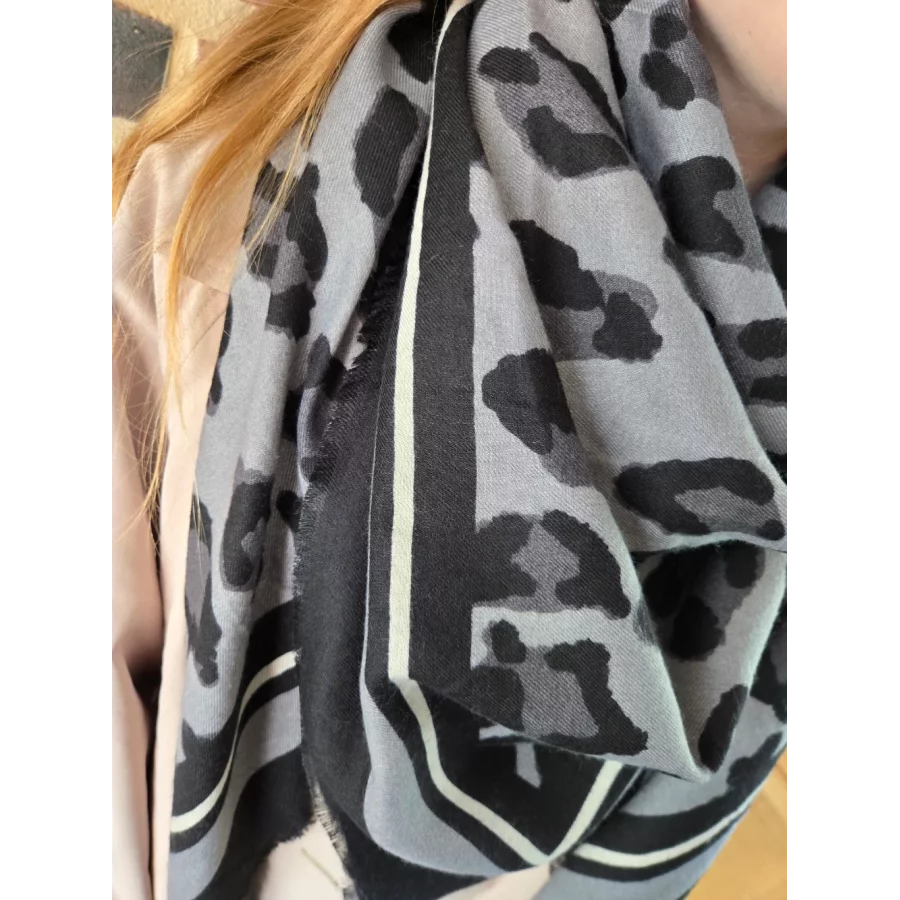 category_name | Elly et Anne