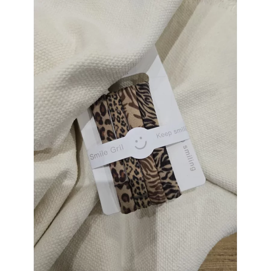 category_name | Elly et Anne