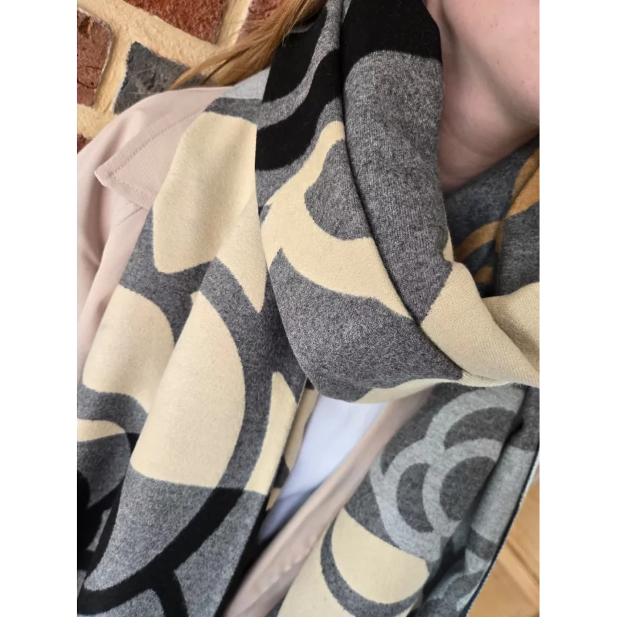 category_name | Elly et Anne