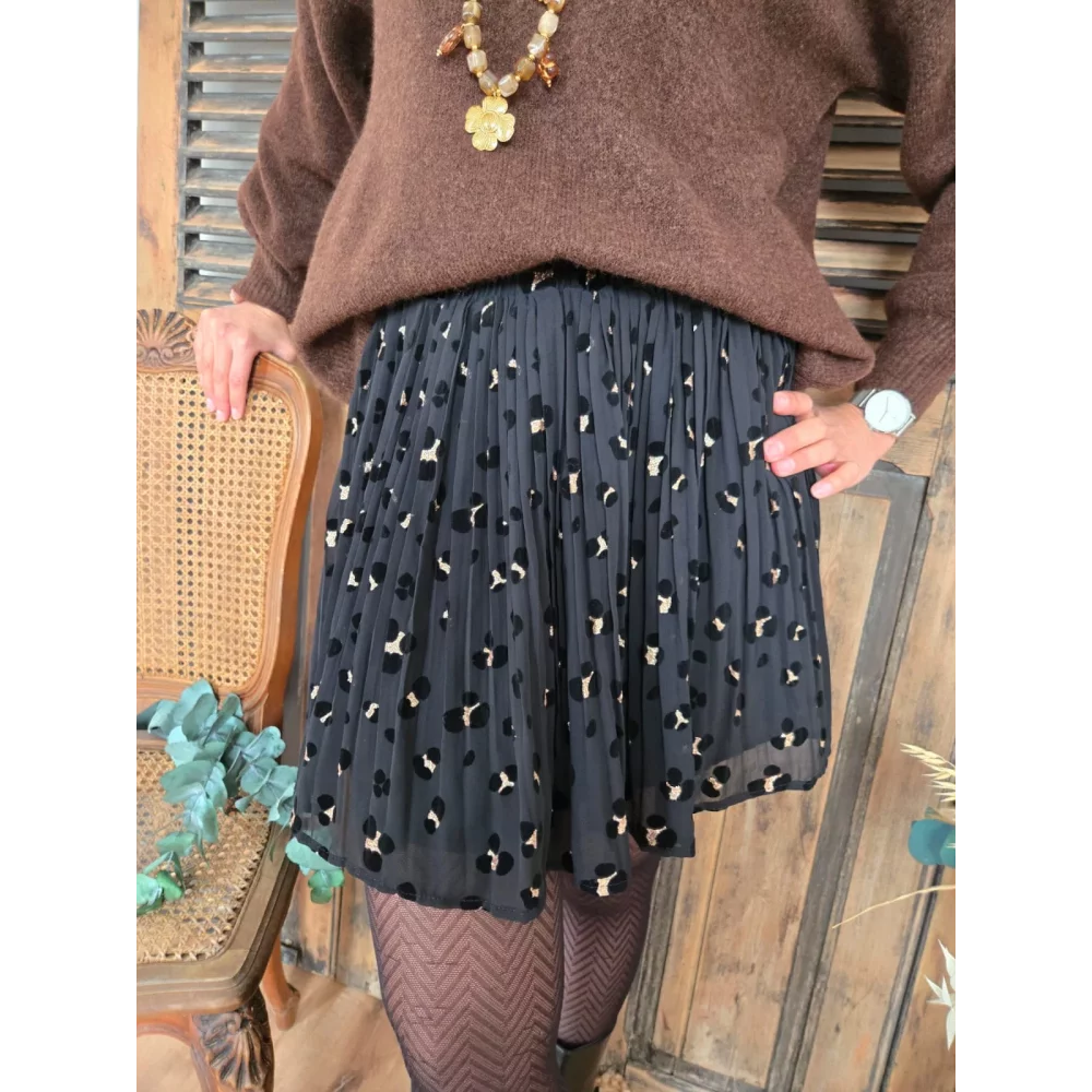 category_name | Elly et Anne