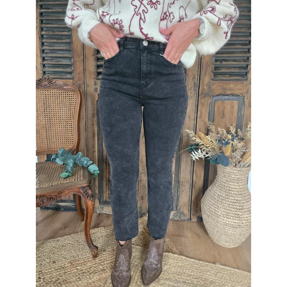 category_name | Elly et Anne