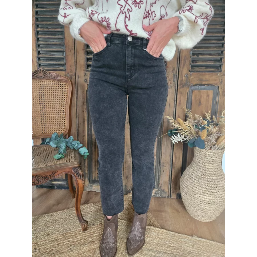 category_name | Elly et Anne