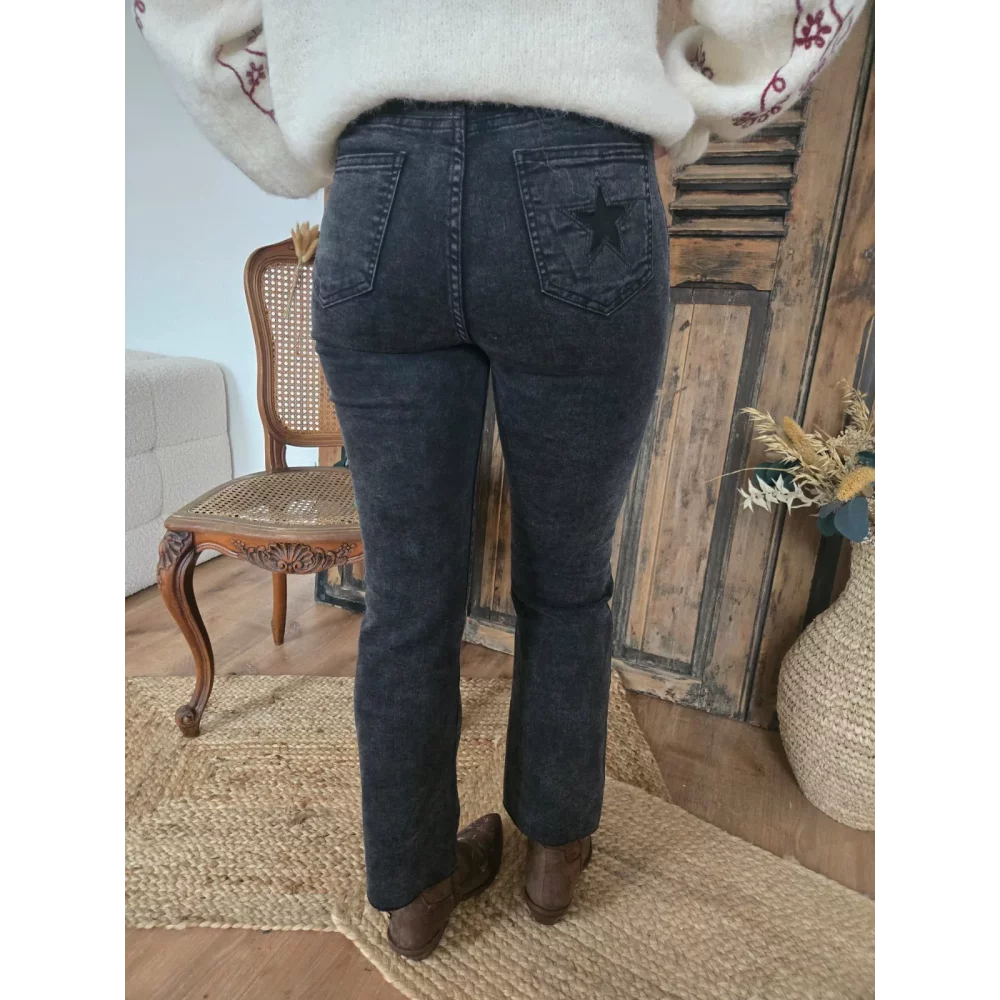 category_name | Elly et Anne