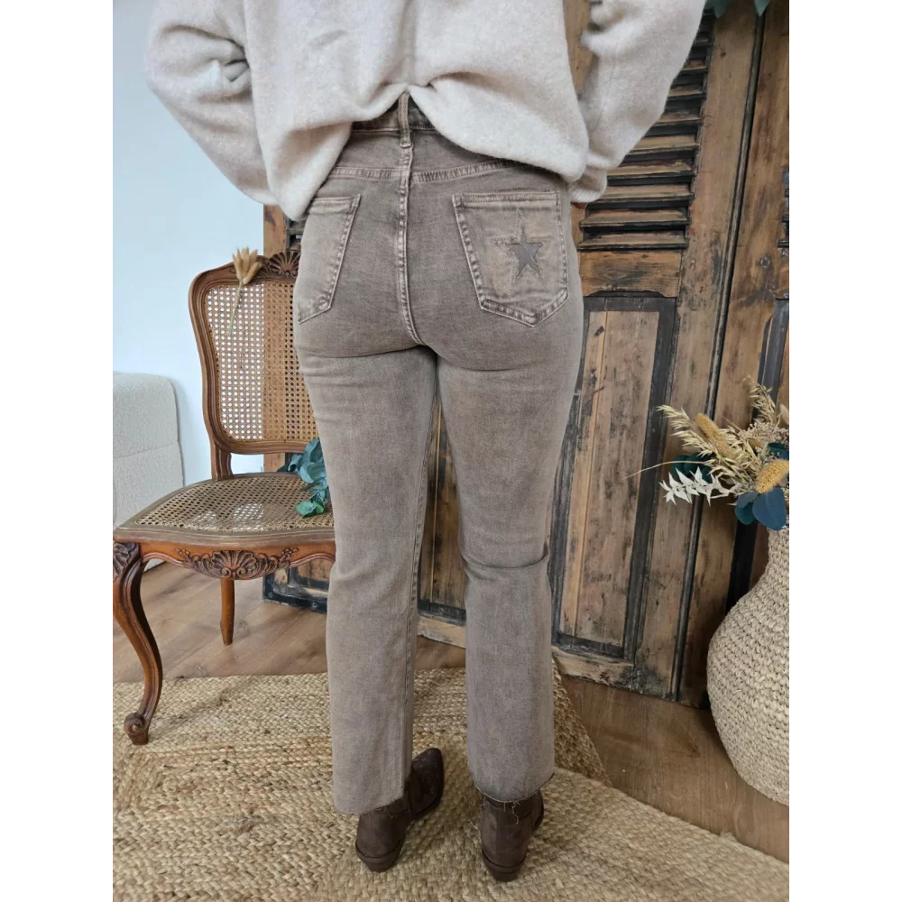 category_name | Elly et Anne