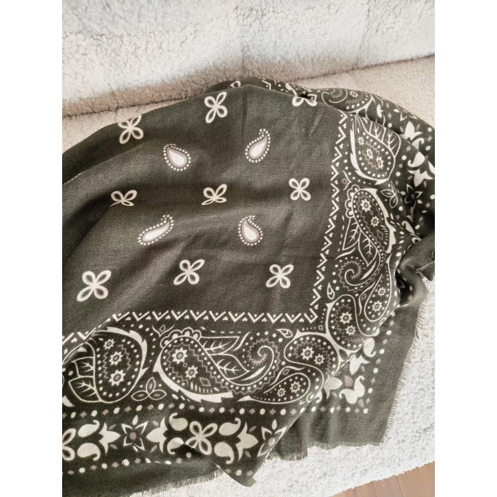 category_name | Elly et Anne