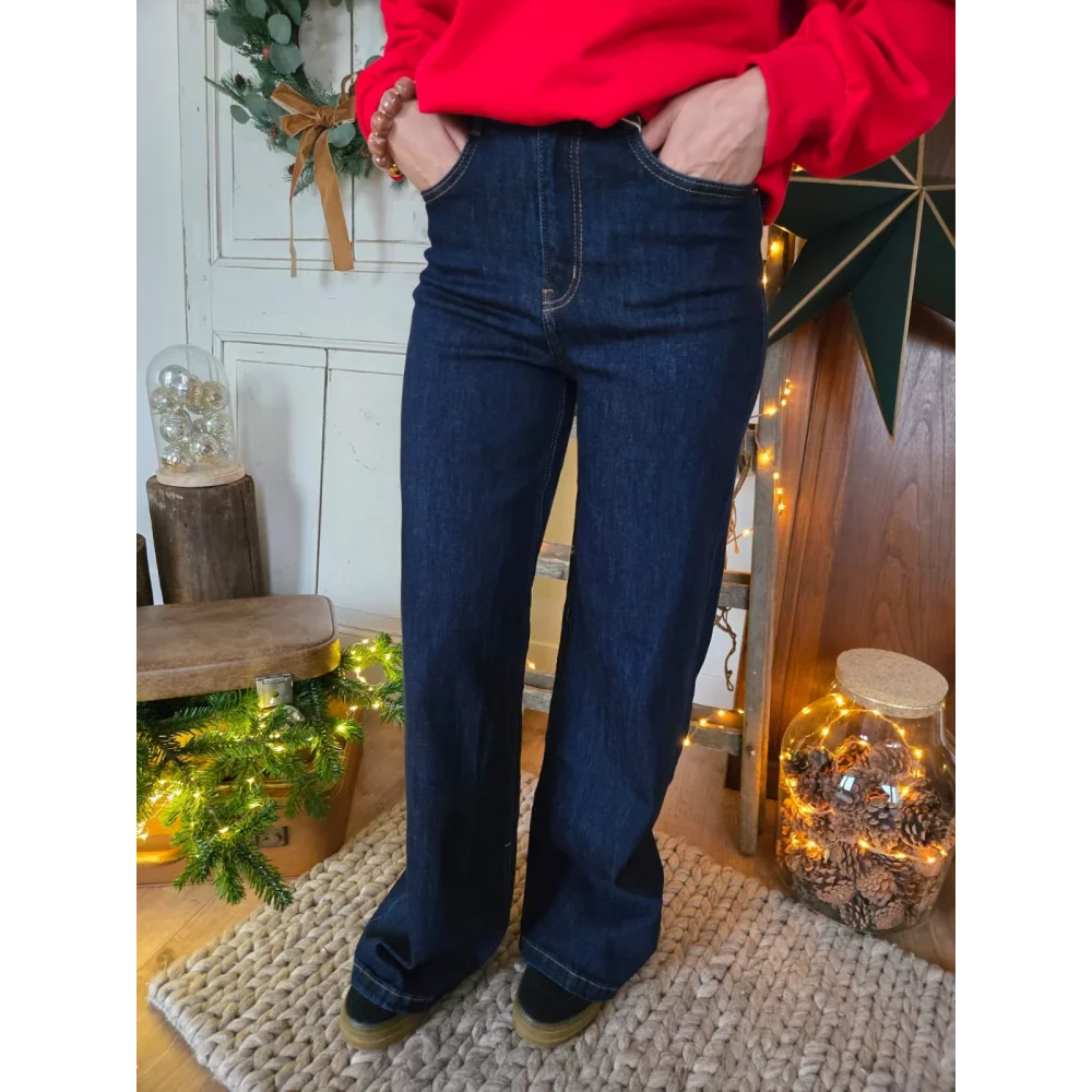 category_name | Elly et Anne