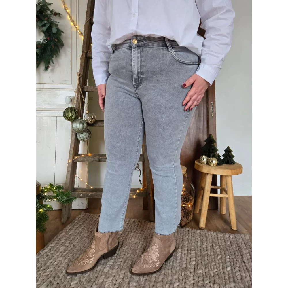 category_name | Elly et Anne