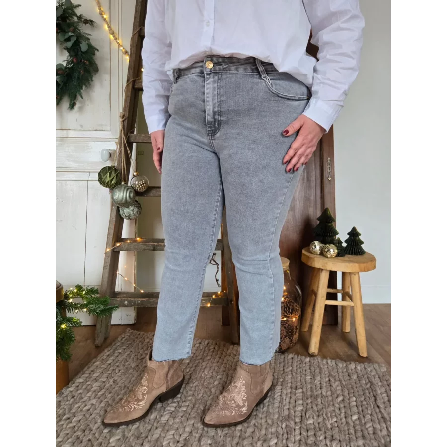 category_name | Elly et Anne