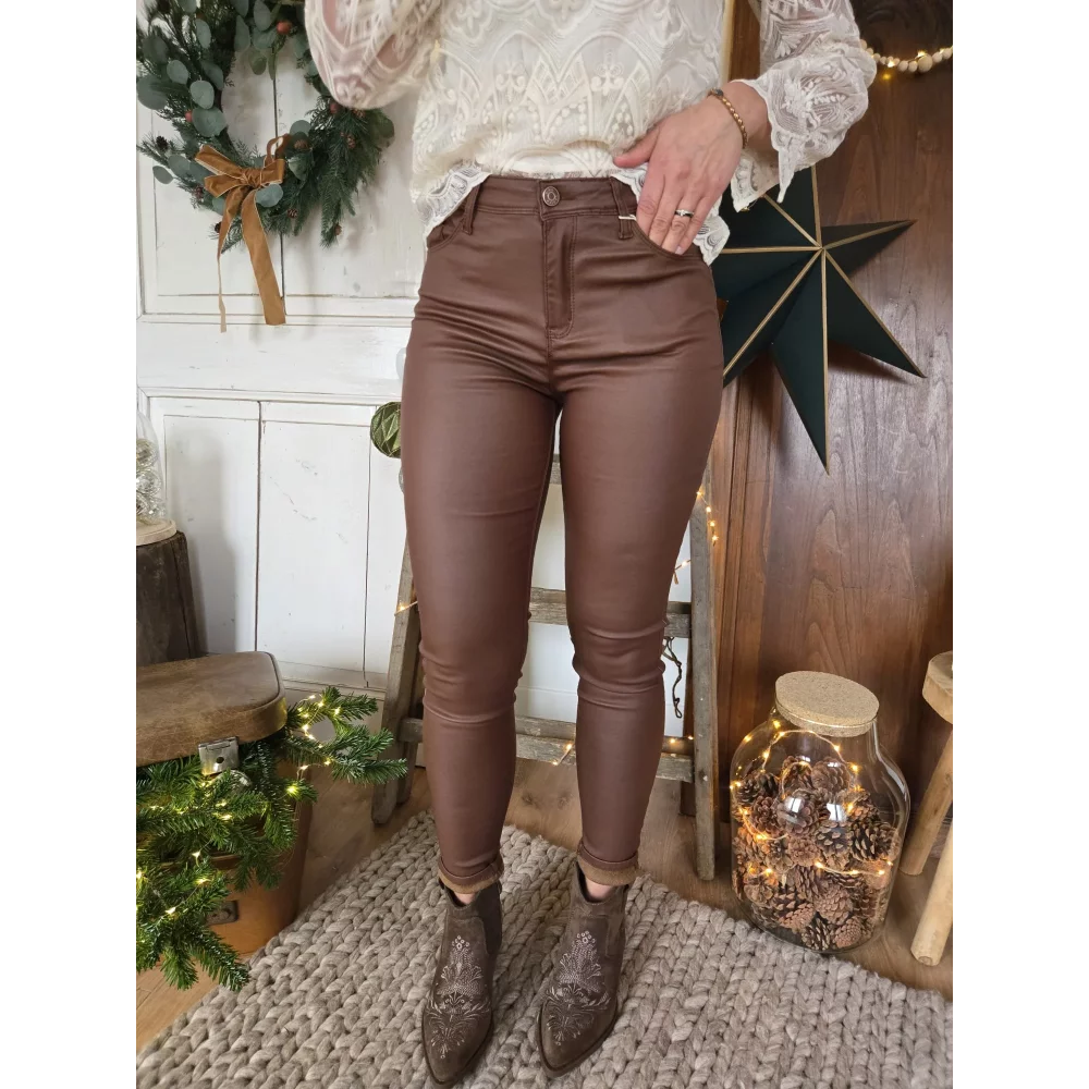 category_name | Elly et Anne