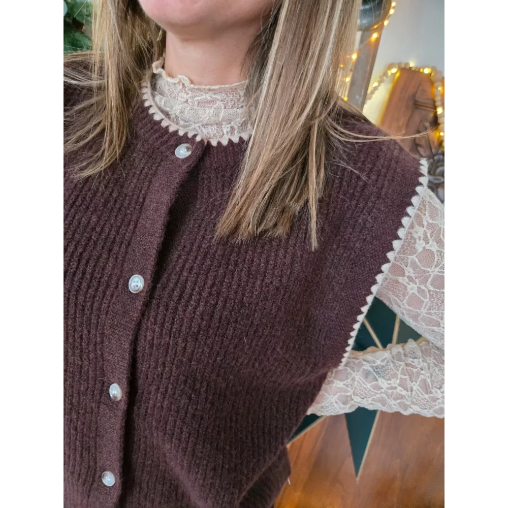 category_name | Elly et Anne