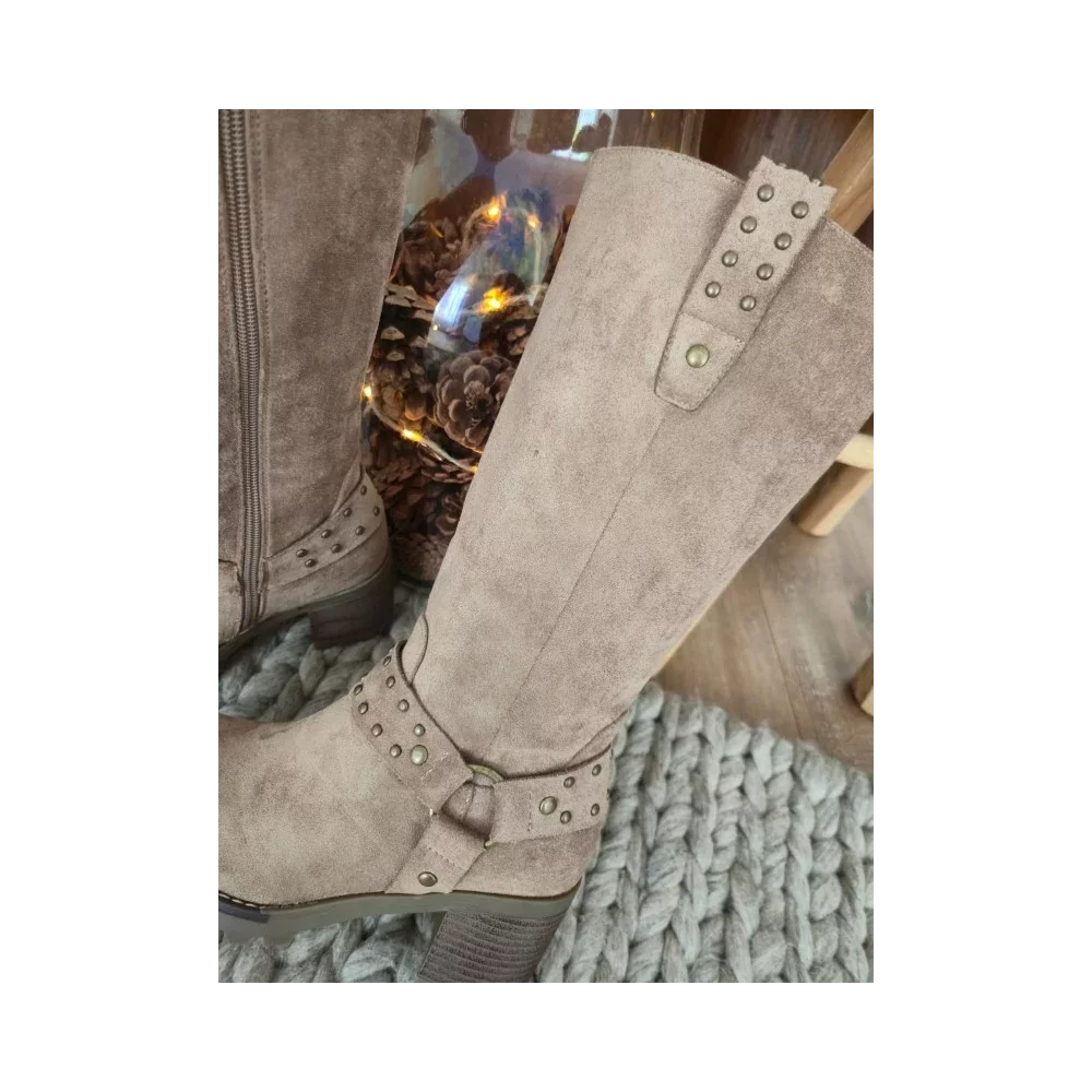 category_name | Elly et Anne