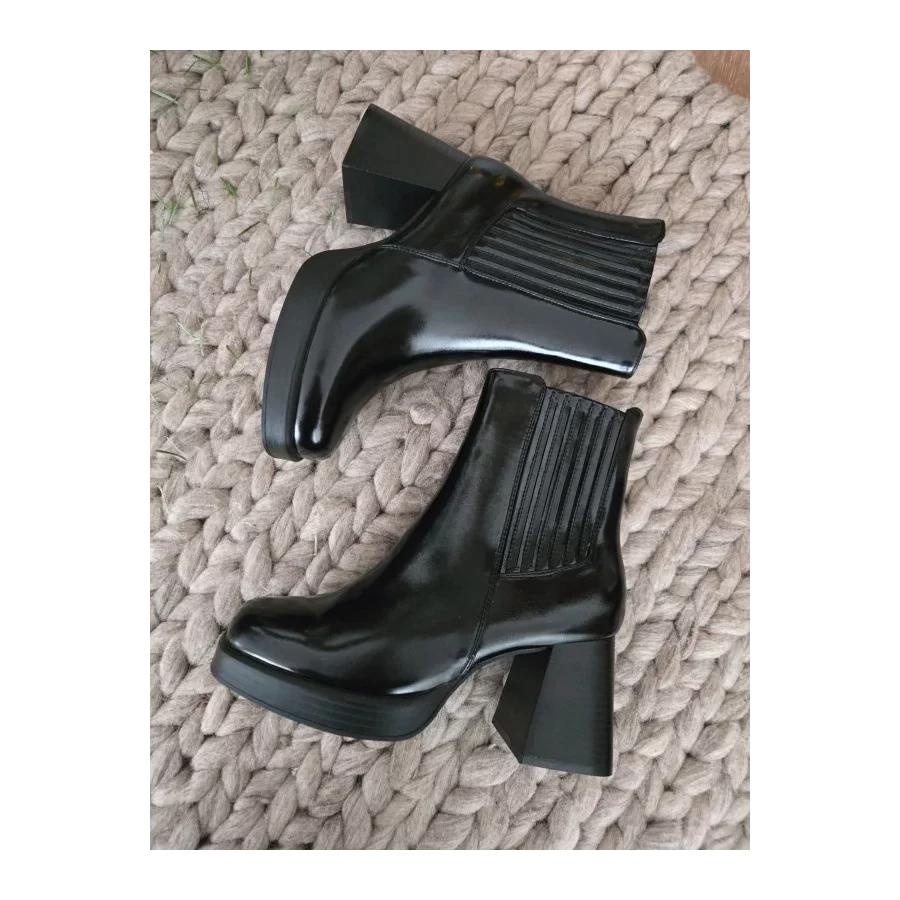 category_name | Elly et Anne