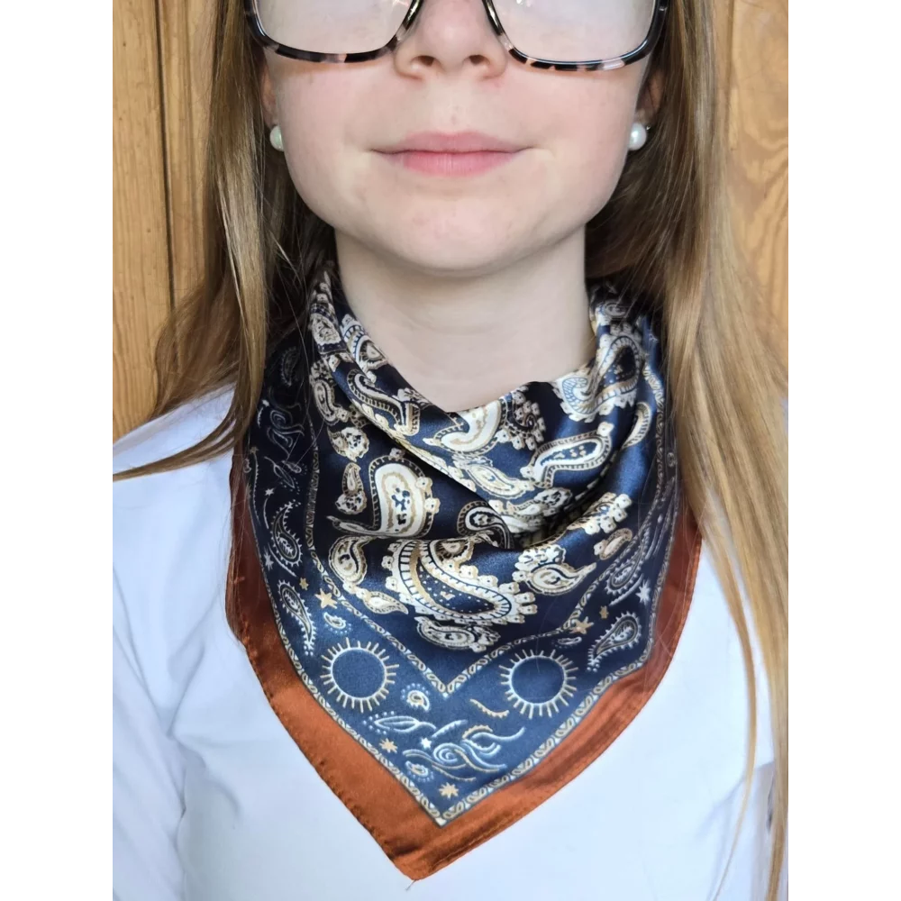 category_name | Elly et Anne