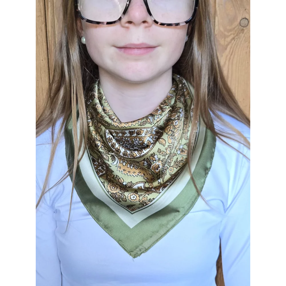 category_name | Elly et Anne