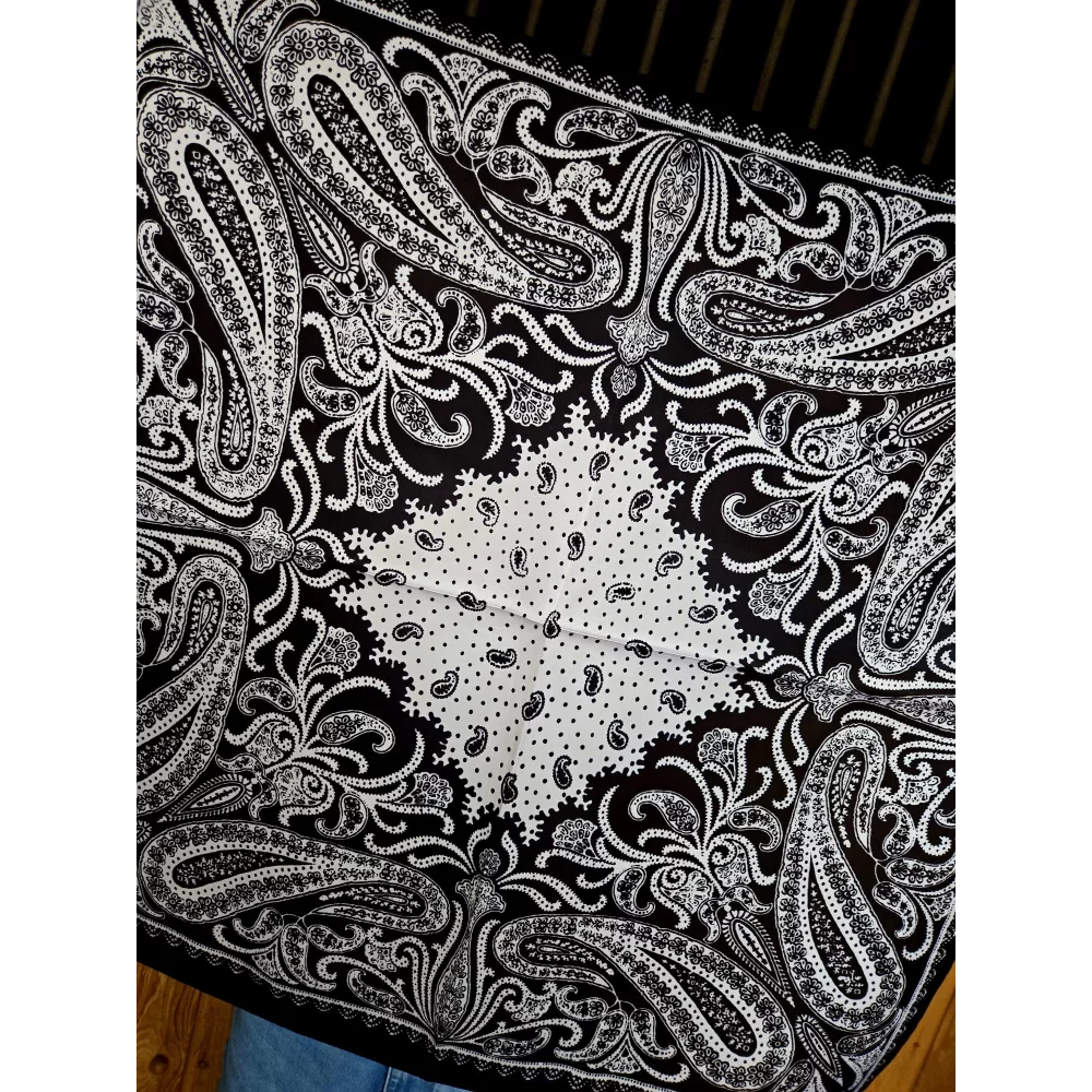 category_name | Elly et Anne