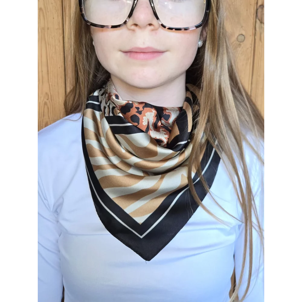 category_name | Elly et Anne