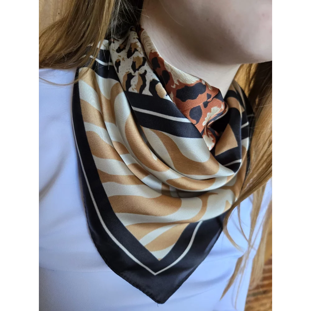 category_name | Elly et Anne