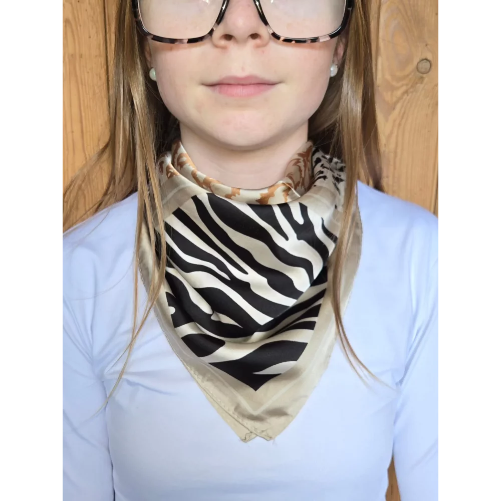 category_name | Elly et Anne