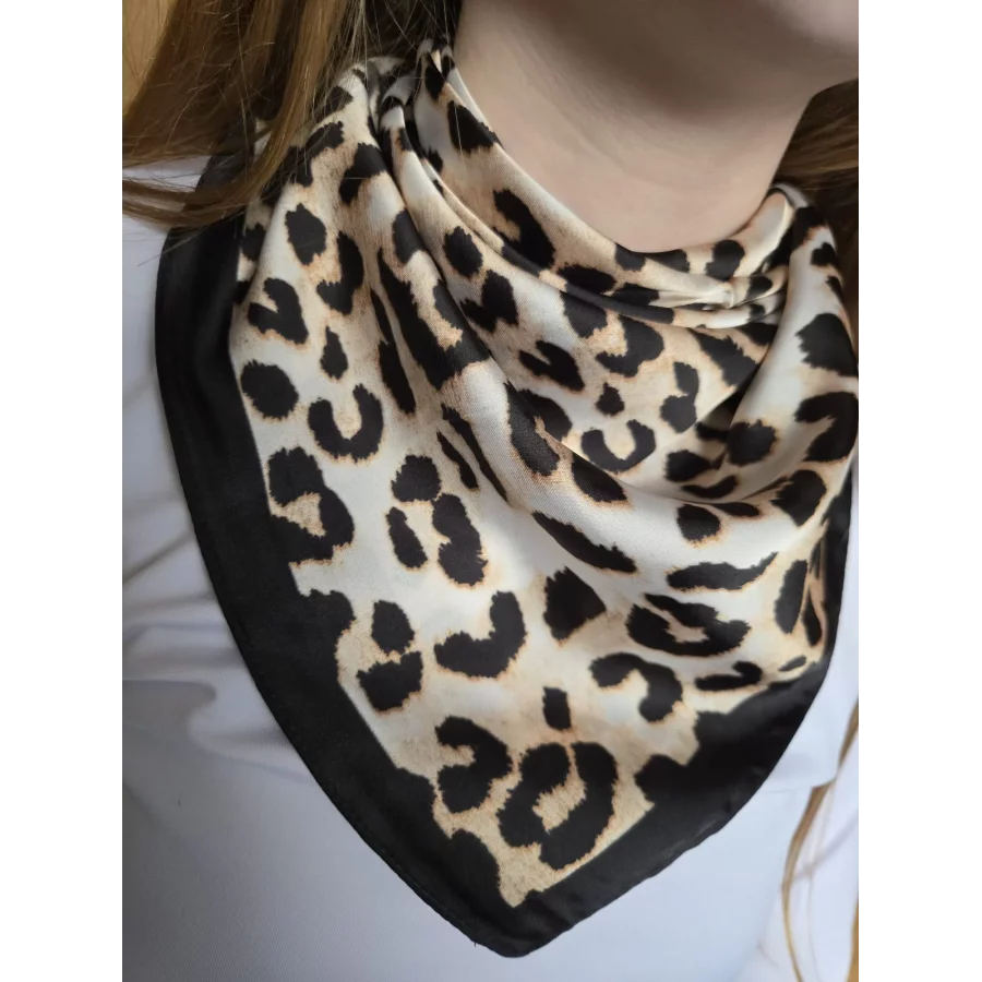 category_name | Elly et Anne