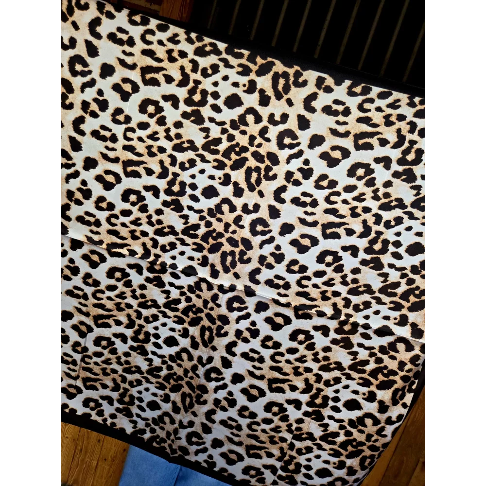 category_name | Elly et Anne