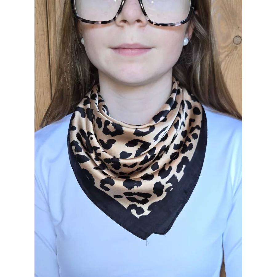 category_name | Elly et Anne