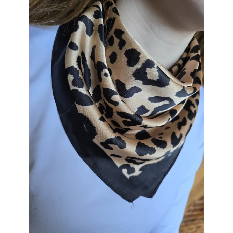 category_name | Elly et Anne