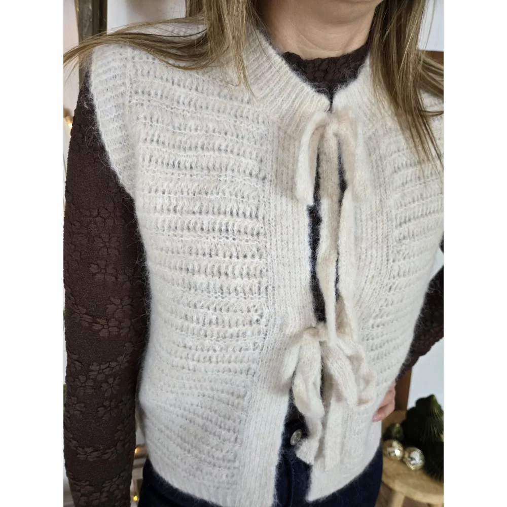 category_name | Elly et Anne