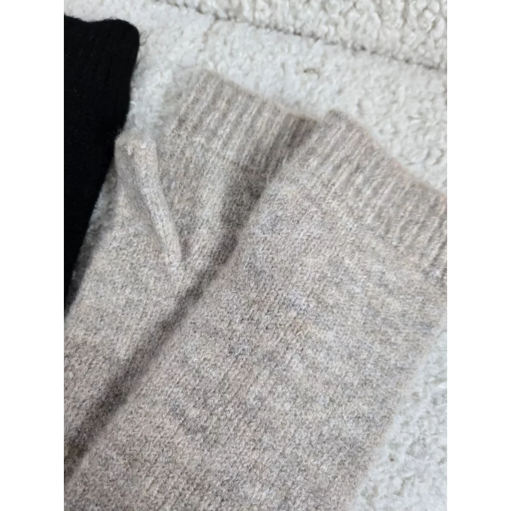 category_name | Elly et Anne