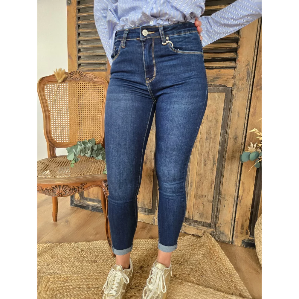 category_name | Elly et Anne