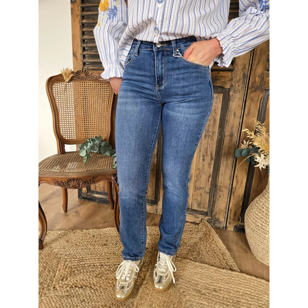 category_name | Elly et Anne