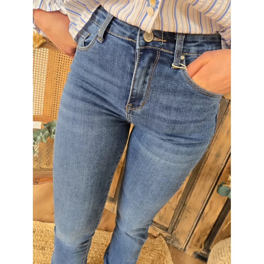 category_name | Elly et Anne