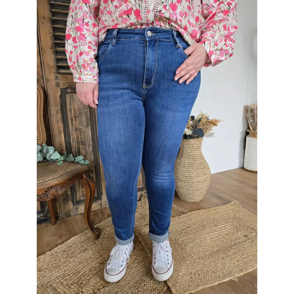 category_name | Elly et Anne