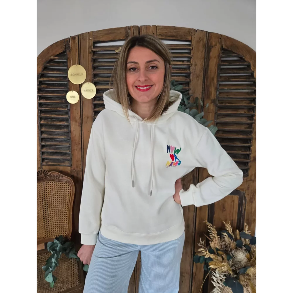 category_name | Elly et Anne