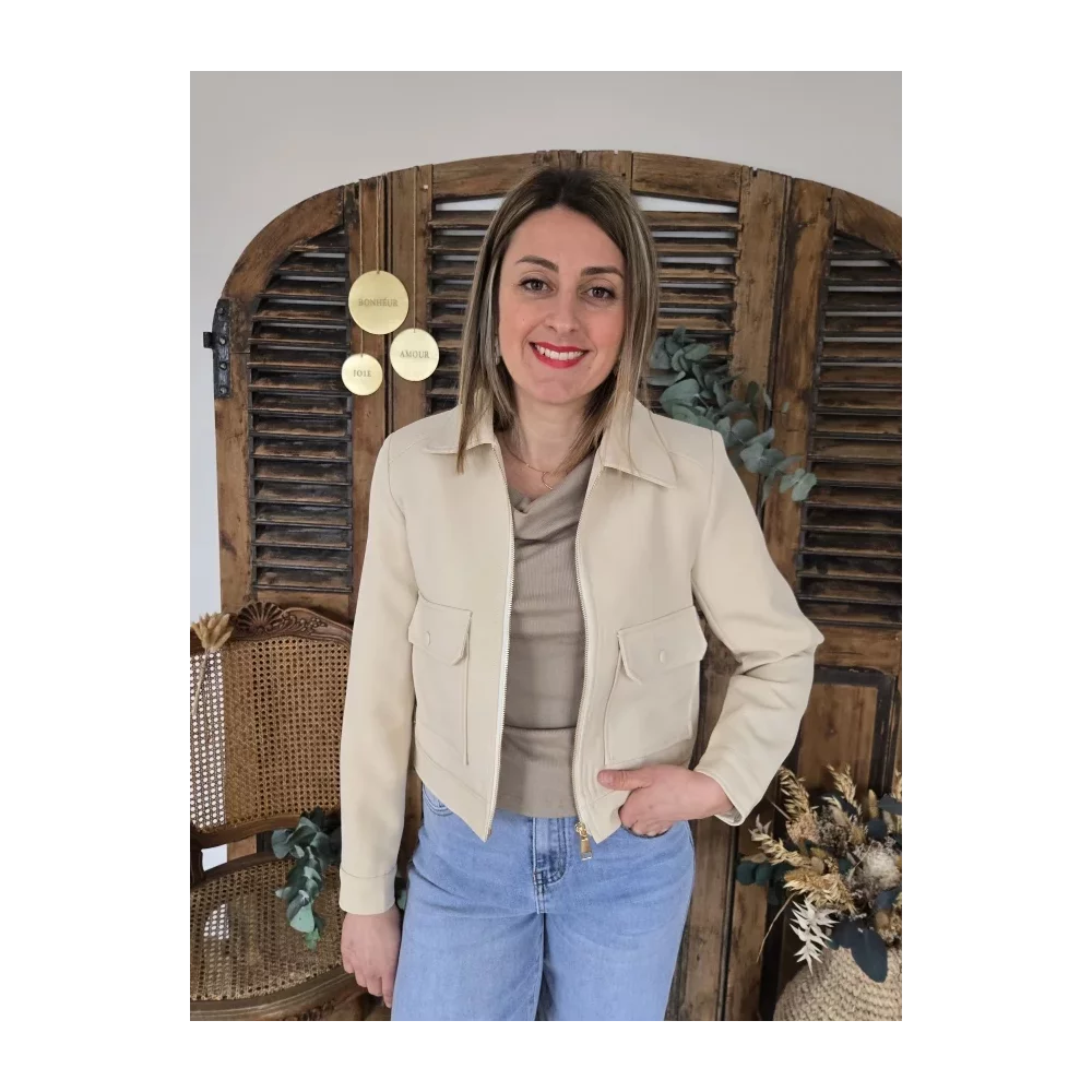 category_name | Elly et Anne