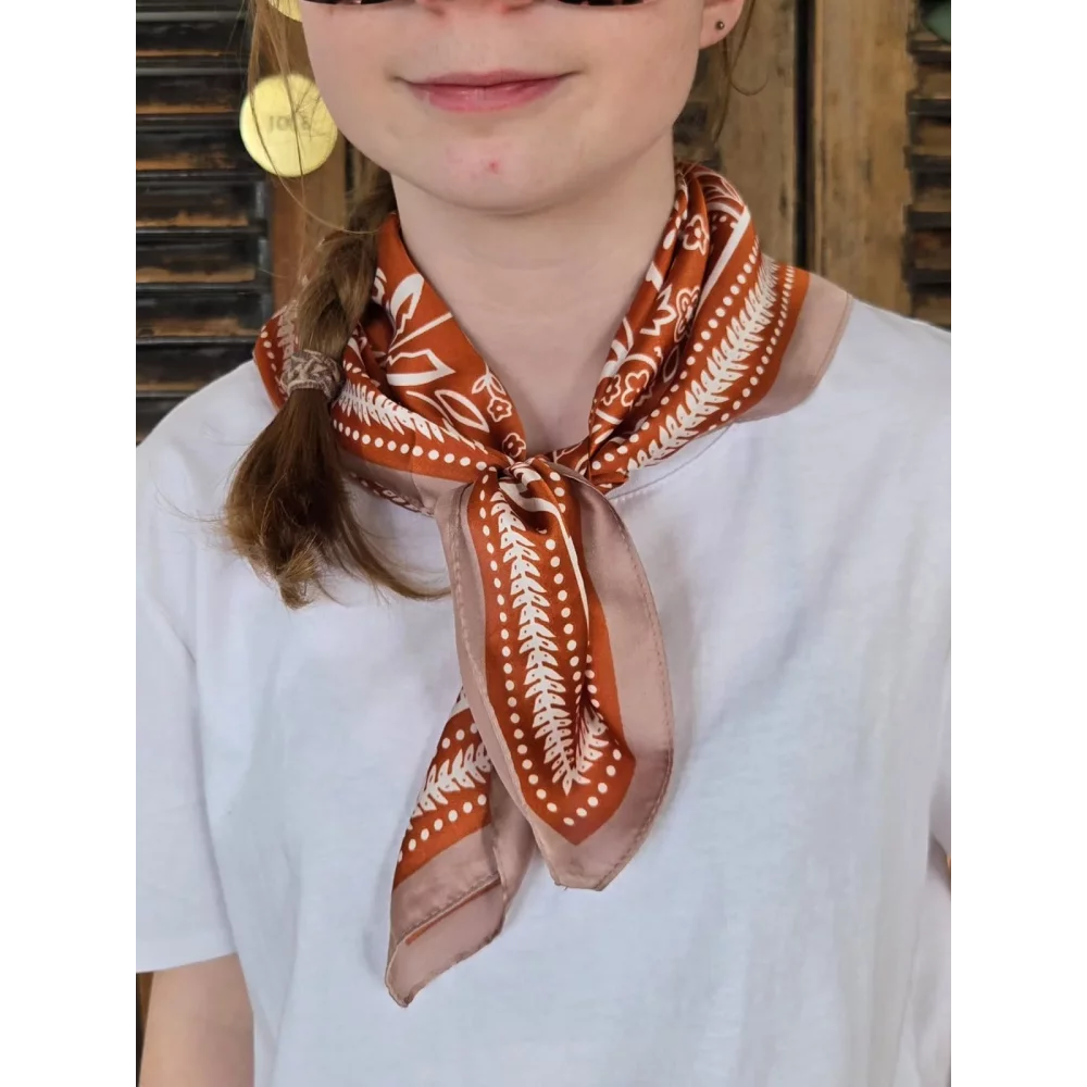 category_name | Elly et Anne