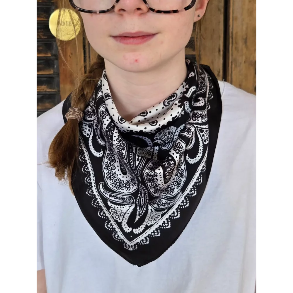 category_name | Elly et Anne