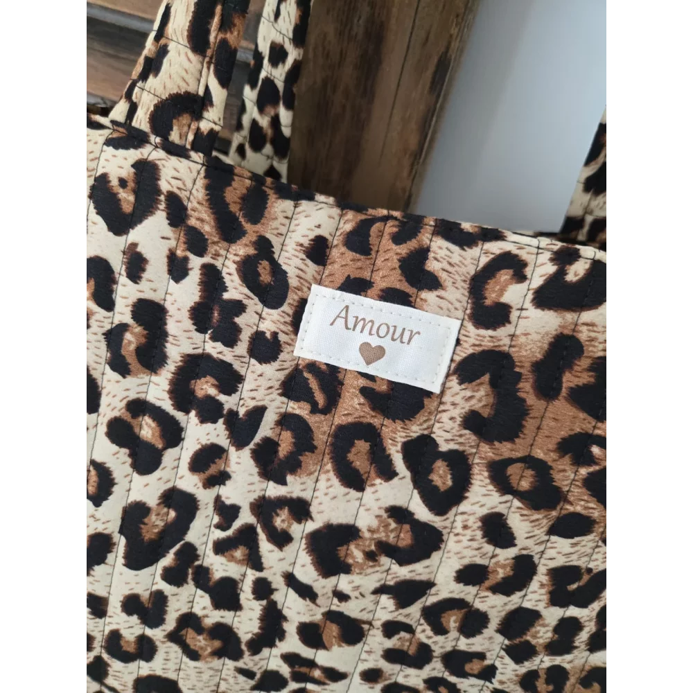 category_name | Elly et Anne