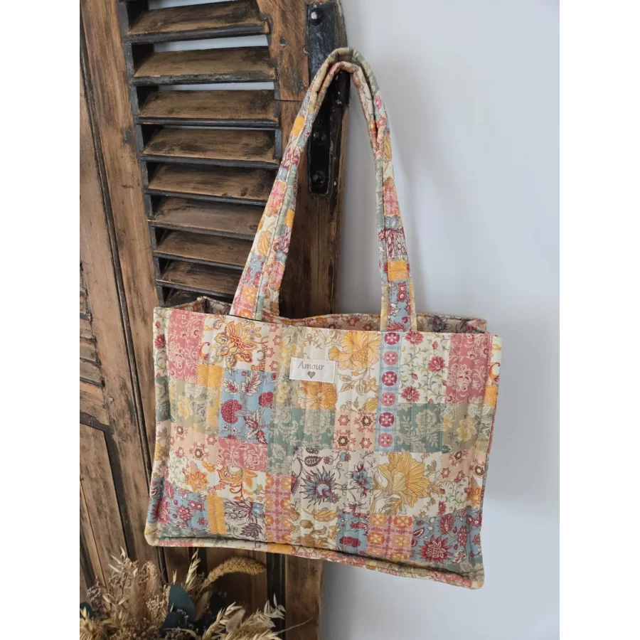 category_name | Elly et Anne