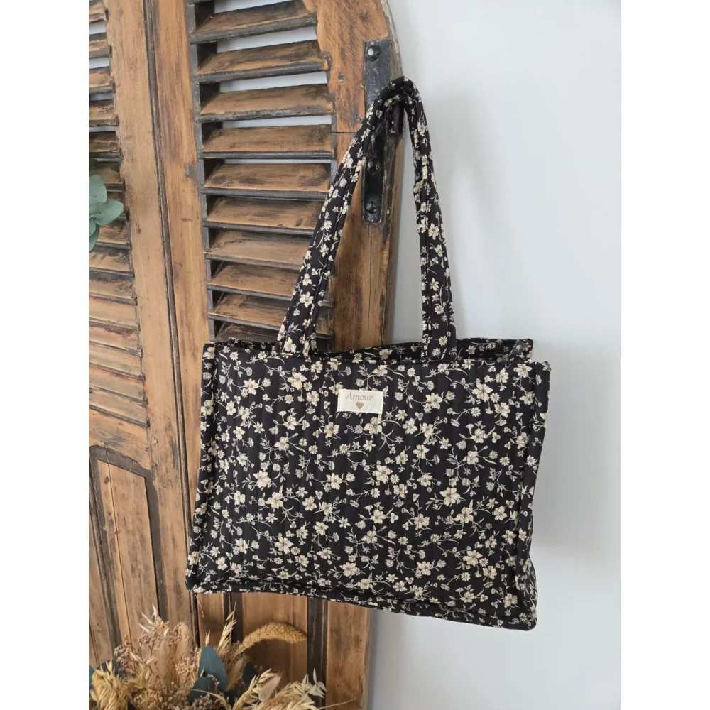 category_name | Elly et Anne